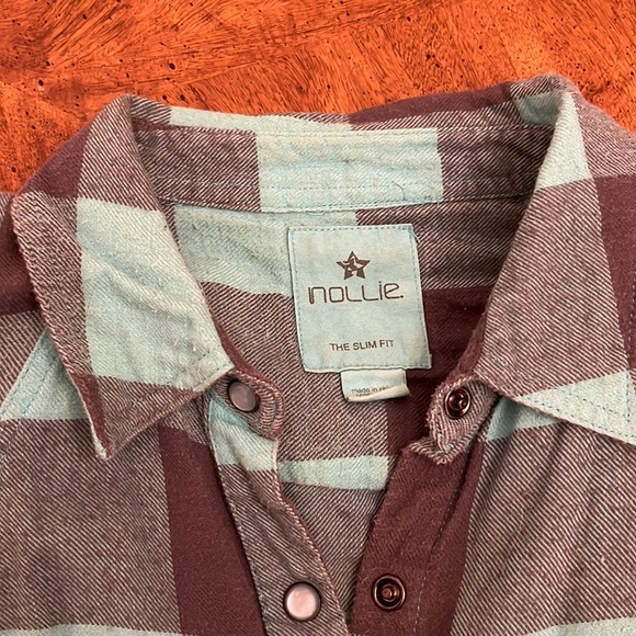 Women’s Nollie Aqua/Gray Plaid Button-up Top - Picture 5 of 10